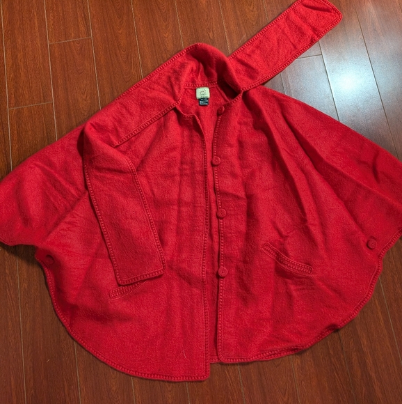 Vintage alpaca 100% wool bright red poncho coat sweater wrap throw made in Peru - Picture 2 of 11
